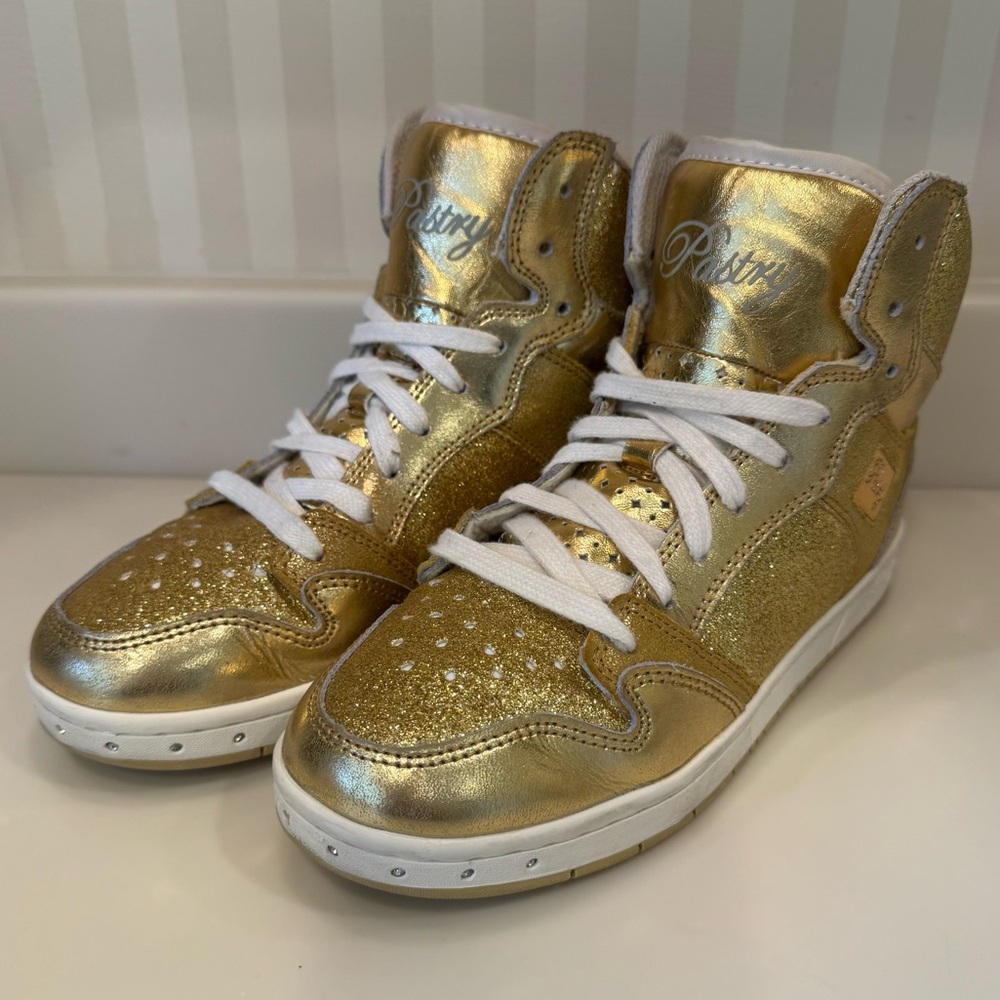 Pastry Glam Pie Gold Glitter High-Top Sneaker And Dance Shoe - Picture 5 of 16